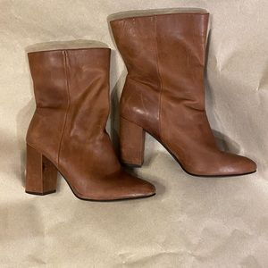 Lucky Brand Walwyn Tan Brown Leather Slip-On Ankle Boots Size 9M/40  Bootie